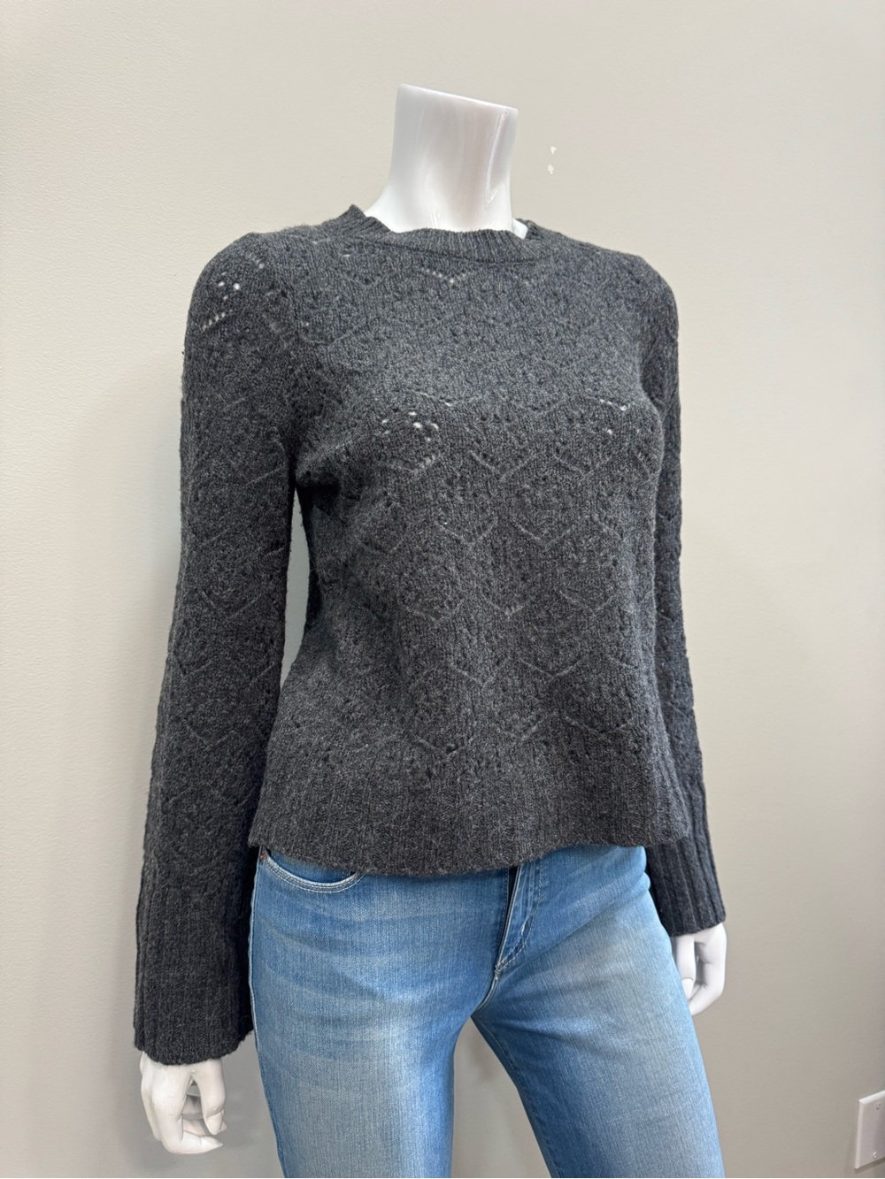 J.CREW Charcoal Gray Merino Wool Pointelle Knit Crewneck Sweater XS Flare Sleeve